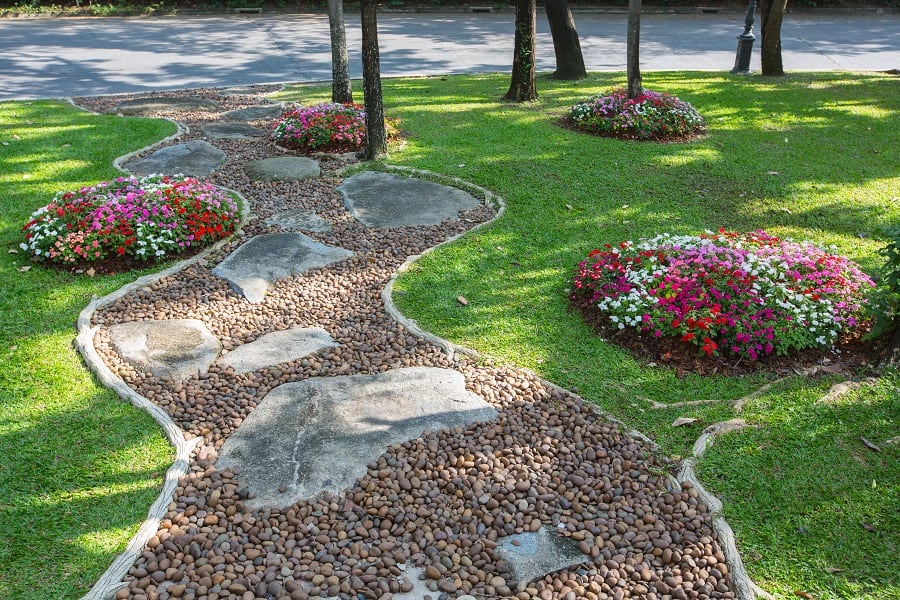 natural stones walkway