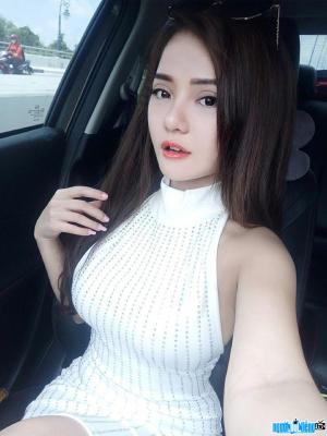 Ảnh Hot girl Mon 2k