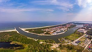 Archivo:20-08-09-Dziwnów-DK-101-0196-Pano