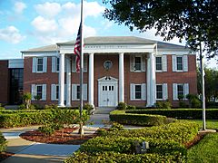 Apopka City Hall01.jpg