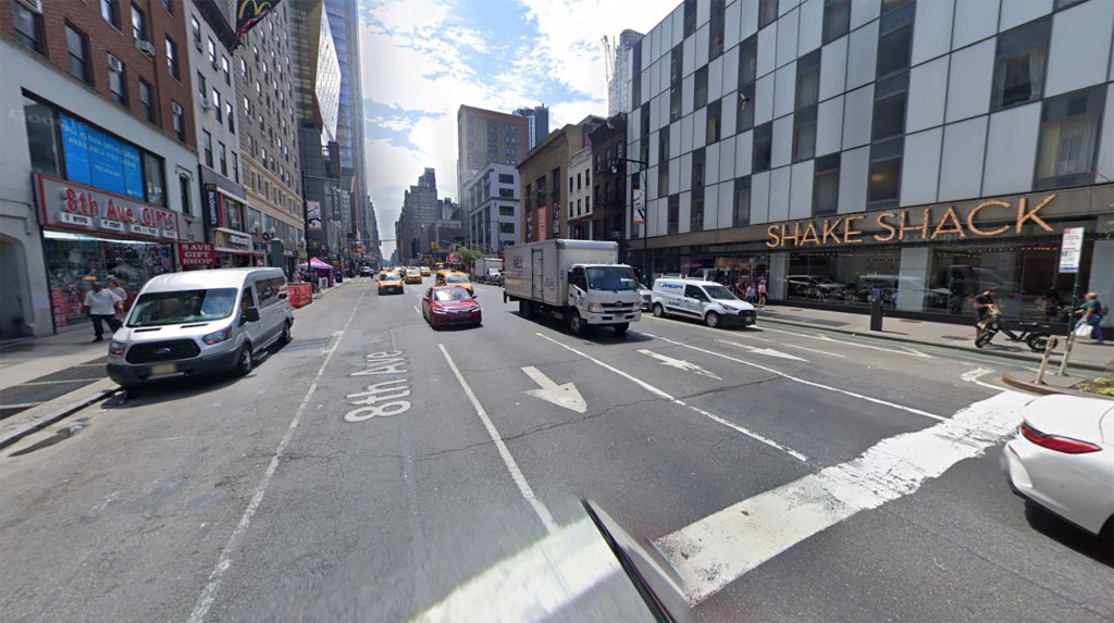 A picture of Eigth Ave between W43rd and W44th Streets.