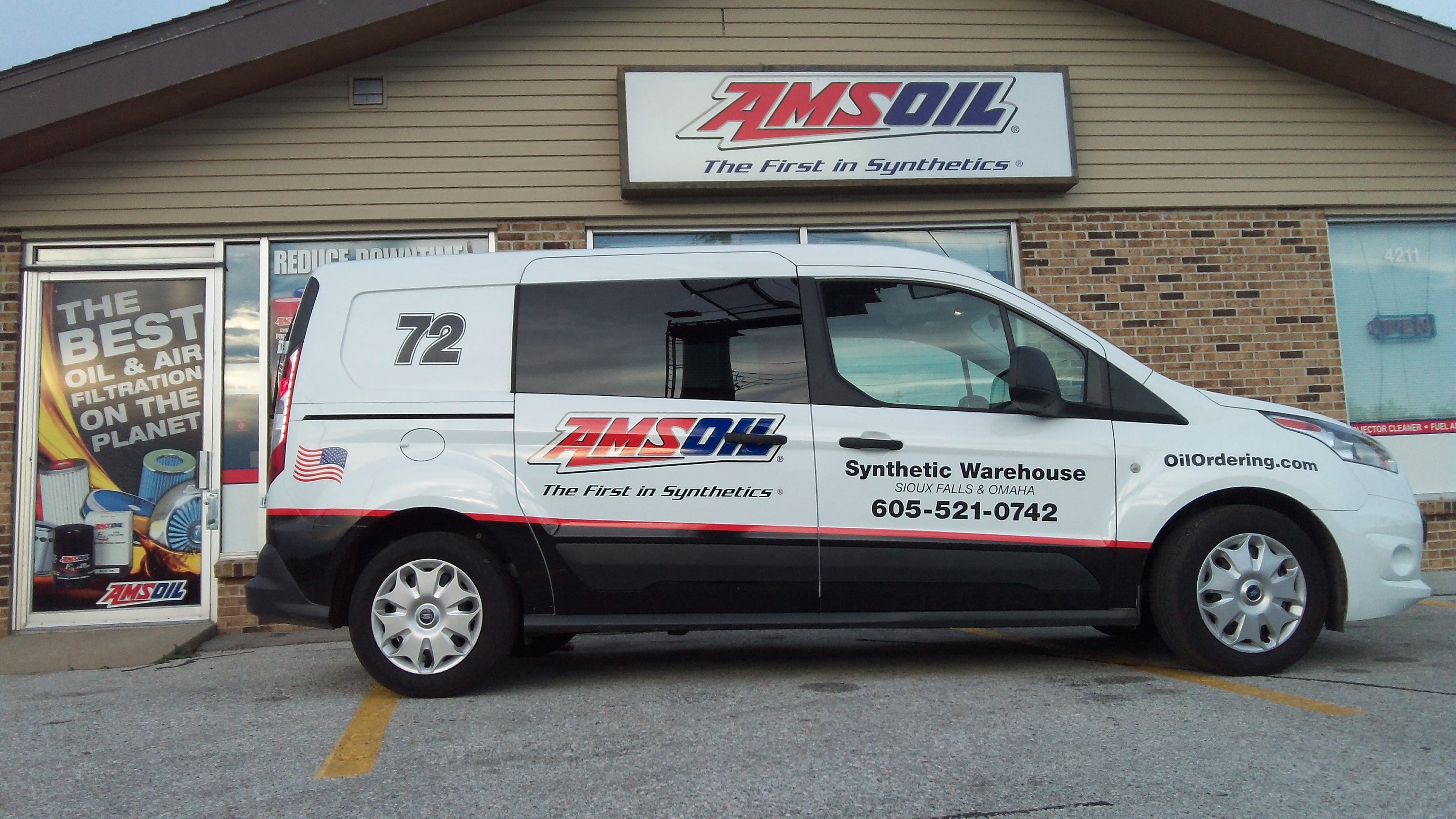 Ultimate AMSOIL Dealer Busines - Office, retail sales outlet and AMSOIL Van