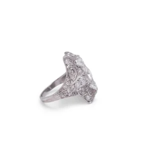 1930s Art Deco Three Stone Diamond Ring