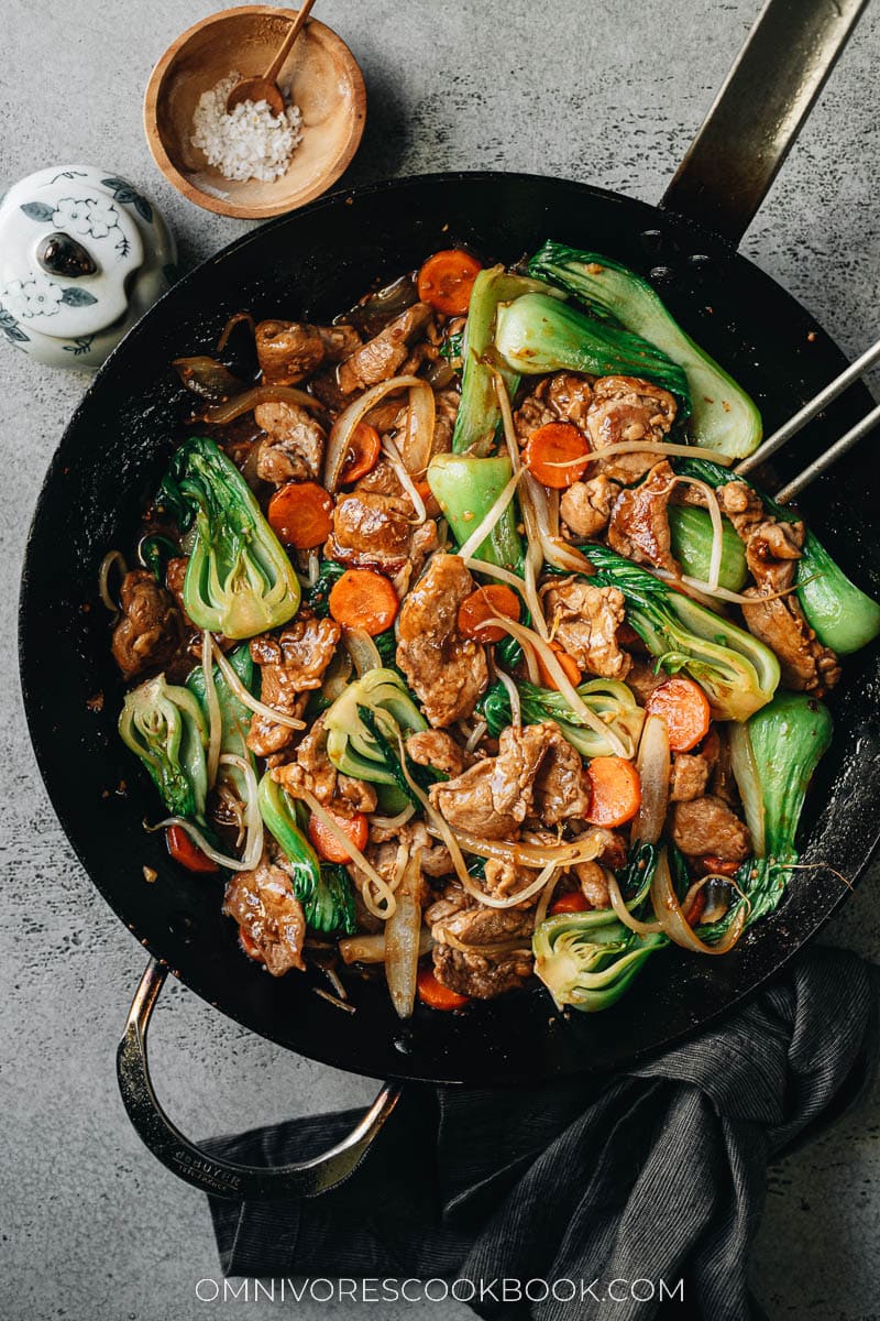 Pork chop suey in a pan