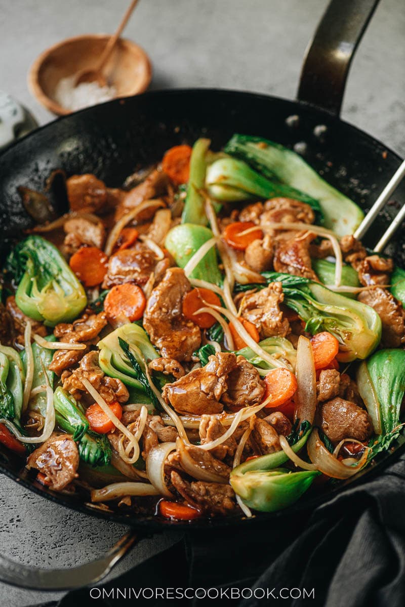 Pork chop suey with bok choy, carrot and bean sprouts