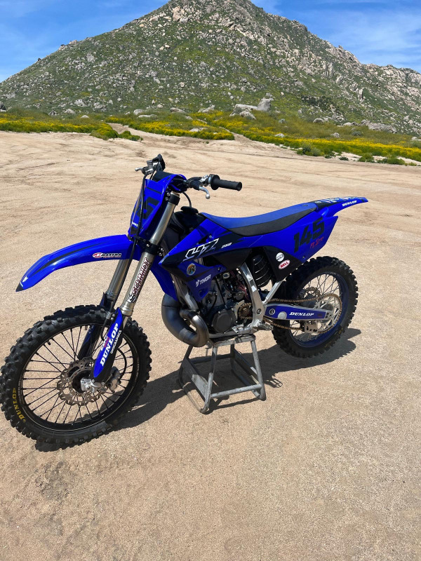 Bold-Mx-Graphics-for-YZ250-2023-Mz-Deepz-3