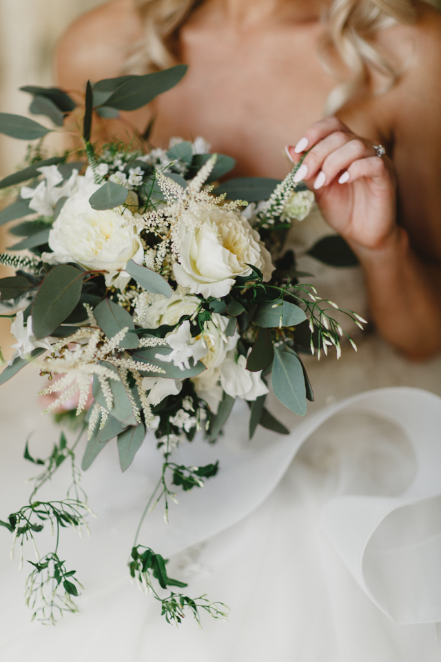 White and green wedding bouquet