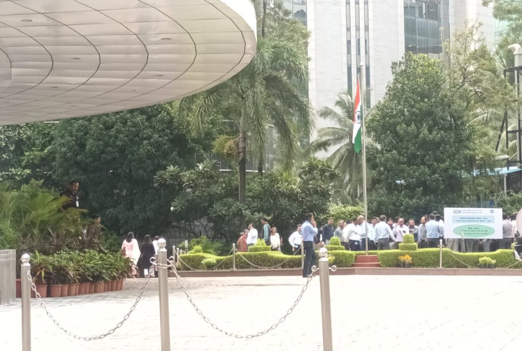 SEBI Protest Outside Company Madhab Puri