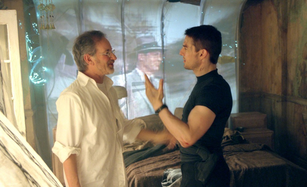 Minority Report Behind the Scenes Photos & Tech Specs