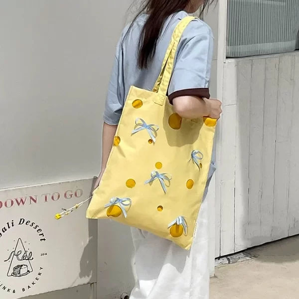 cute daily canvas tote bag for women