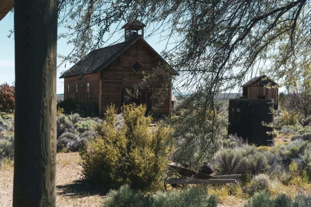 Western scene in Oregon