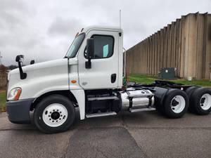 2014 Freightliner Cascadia 125