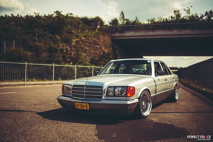 white Mercedes-Benz sedan, Mercedes-Benz, stance, w126, HD wallpaper