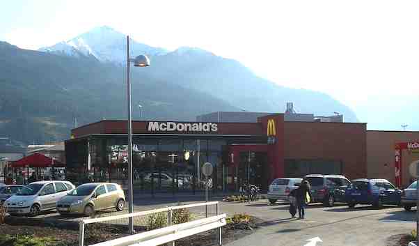 McDonald’s PESTEL PESTLE analysis, political economic sociocultural technological ecological legal external factors restaurant business case study