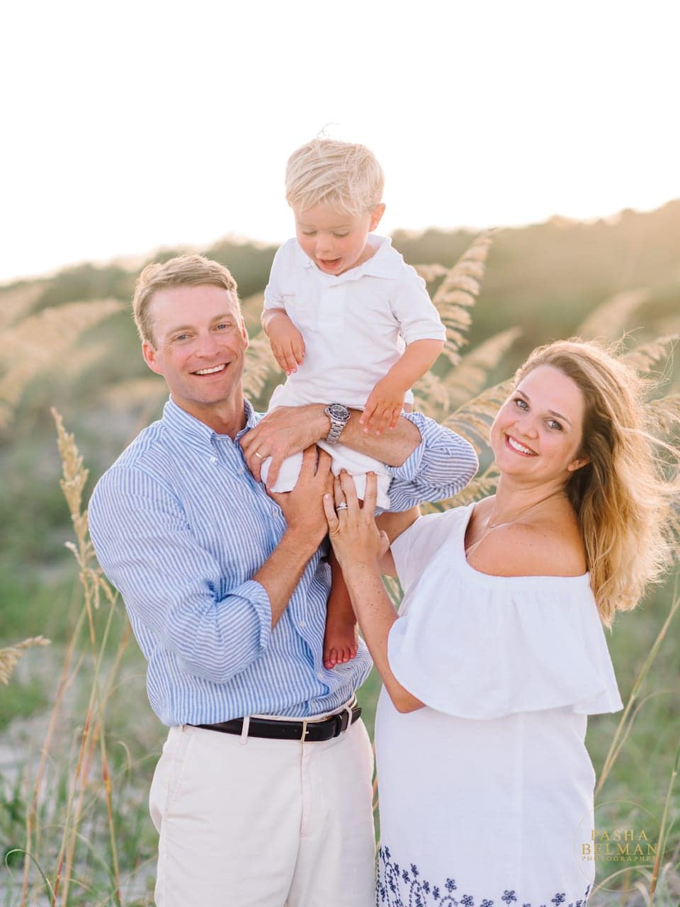 North Myrtle Beach Family Photographers - Family Beach Pictures in North Myrtle Beach