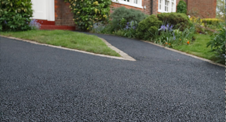 Resurfacing Your Driveway? It’s Time to Consider Eco-Friendly Asphalt