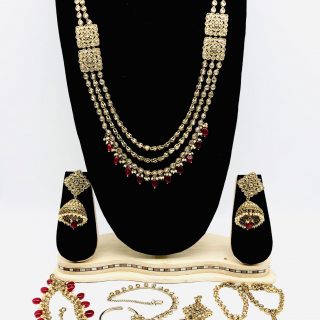 Indian bridal jewelry set