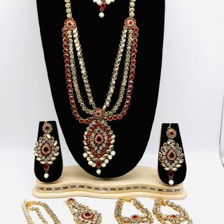 Indian bridal jewelry set