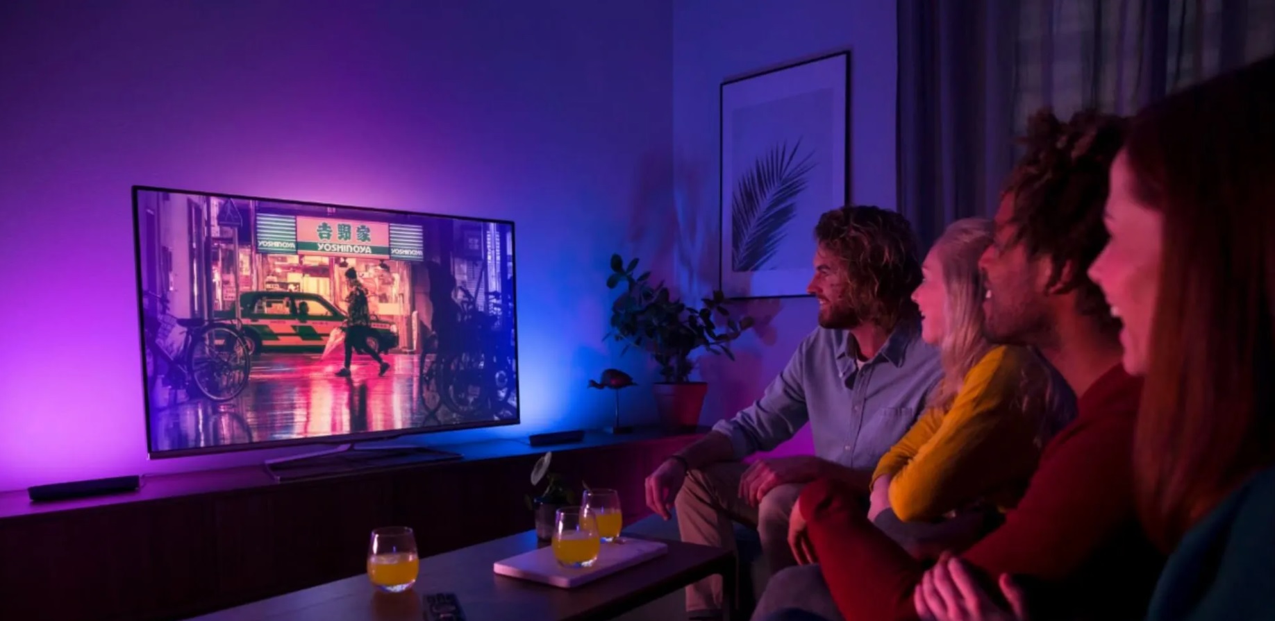 Gợi ý các Combo đèn Philips Hue đồng bộ ánh sáng với màn hình TV ...