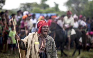 Keuntungan Lain Menyaksikan Festival Pasola di Pulau Sumba