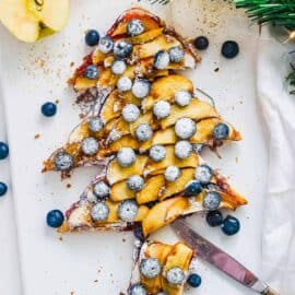 easy homemade puff pastry Christmas tree recipe with berries