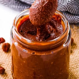 Easy homemade vegan nutella in a glass mason jar.