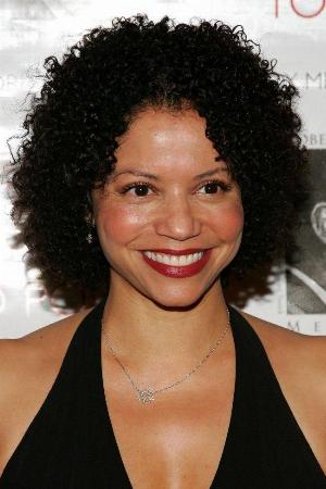 Gloria Reuben