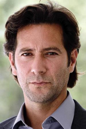 Henry Ian Cusick