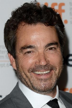 Jon Tenney