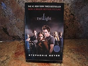 Seller image for Twilight (The Twilight Saga, Book 1) for sale by Blue Vase Books