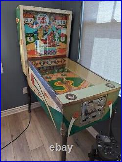 1965 Midway's Play Ball Arcade Pitch and Bat Baseball Game 100% Working Pinball