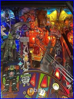 1998 Monster Bash Pinball Machine Professional Techs Leds Works Great