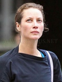 Christy Turlington Without Makeup 