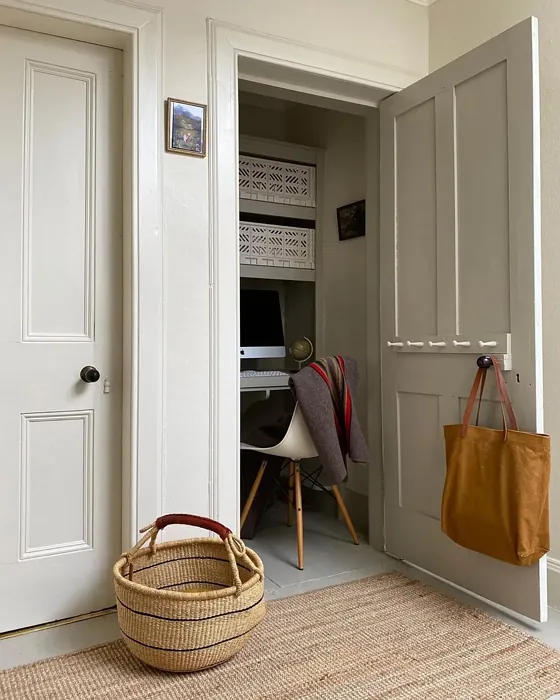 Farrow and Ball 2004 bedroom interior