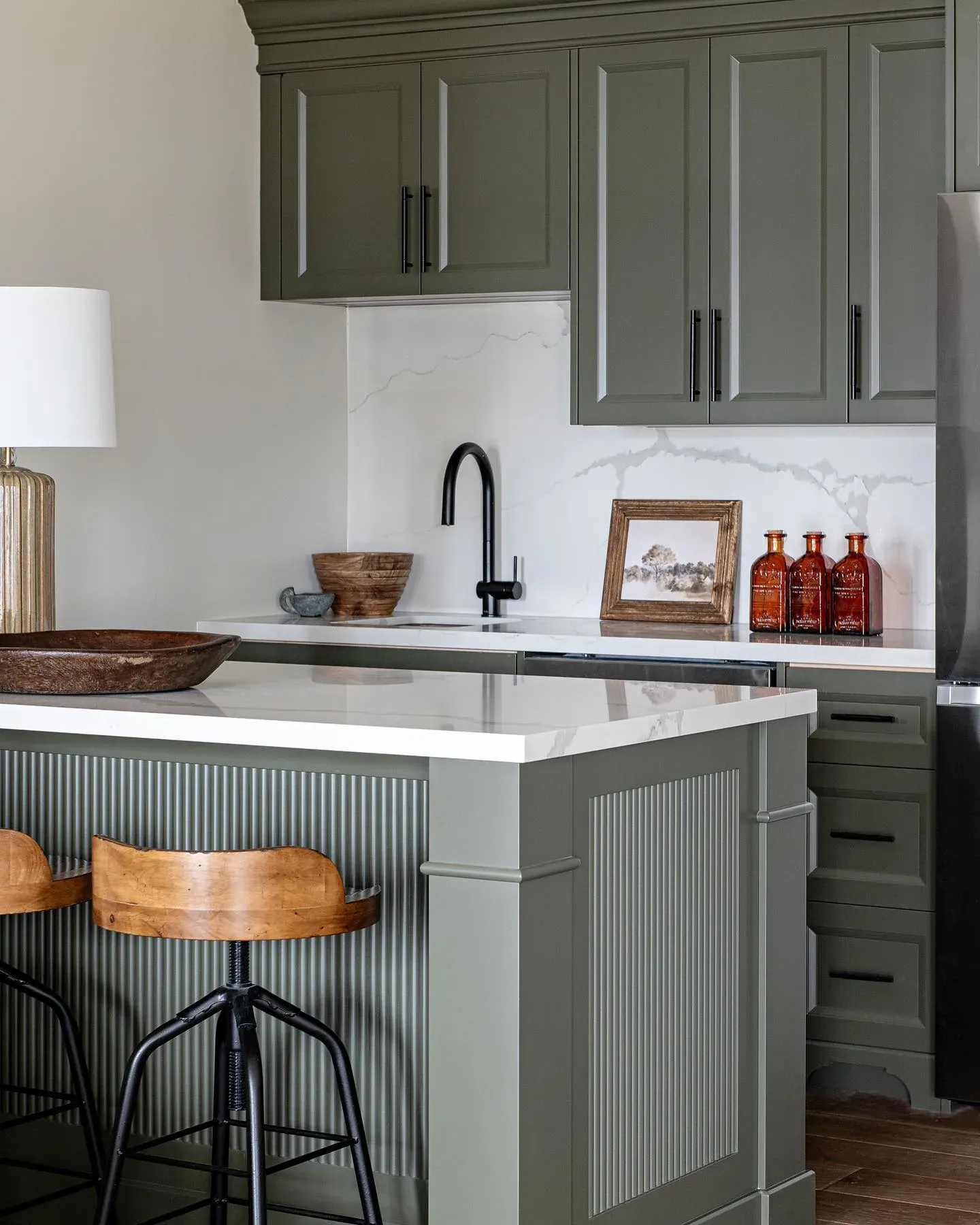 Dark green paint colors for kitchen cabinets