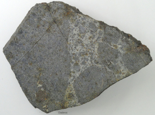 Fragment de la météorite d’Ensisheim conservé au Naturmuseum de Freiburg (Allemagne)