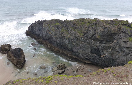 Vue vers l'extrémité occidentale de la partie Sud de l'éperon Nord de la pointe de Lostmarc'h