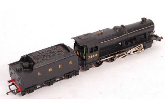 RARE VINTAGE WRENN 00 GAUGE MODEL RAILWAY TRAINSET LOCOMOTIVE - Image 3 of 6