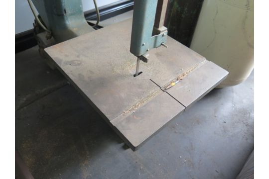 Willow 15" Table Model Vertical Band Saw, SOLD AS IS WITH NO WARRANTY - Image 4 of 4