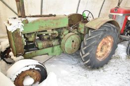 JOHN DEERE MODEL A TRACTOR WITH 2-CYLINDER GAS ENGINE, 14.9-26 REAR / 6.00-16 FRONT TIRES S/N: