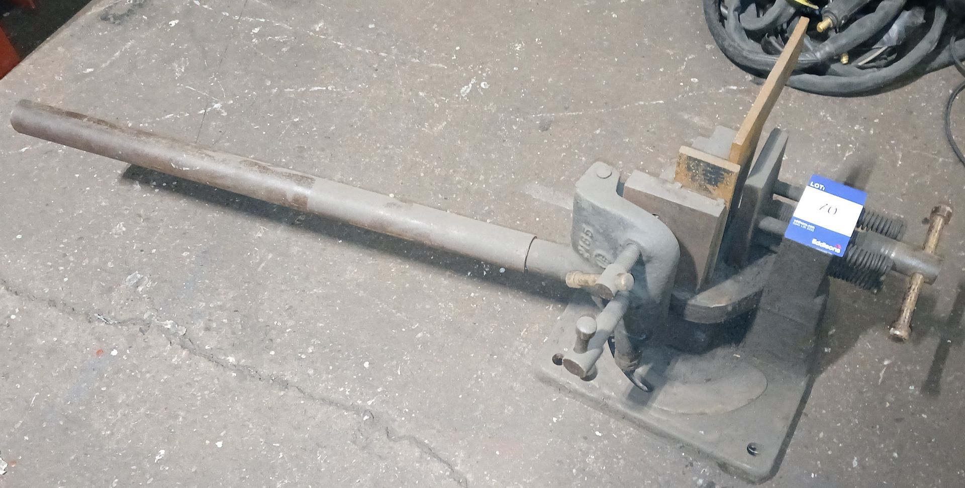 Steel Fabricated Mountable Hand Bender