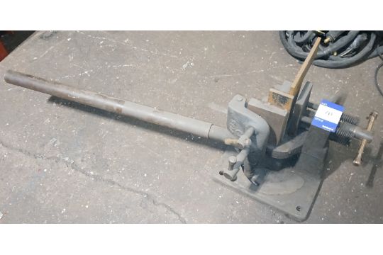 Steel Fabricated Mountable Hand Bender - Image 1 of 2