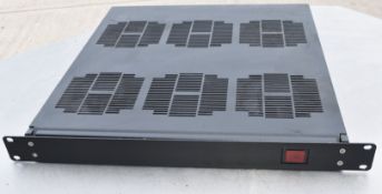 1 x 6-Way Rack Cooling Fan Tray for Data / AV Server Cabinet - NO VAT ON THE HAMMER