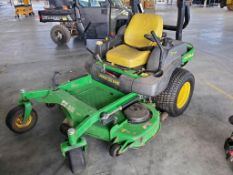 John Deere 318 Riding Tractor 'Runs & Operates'