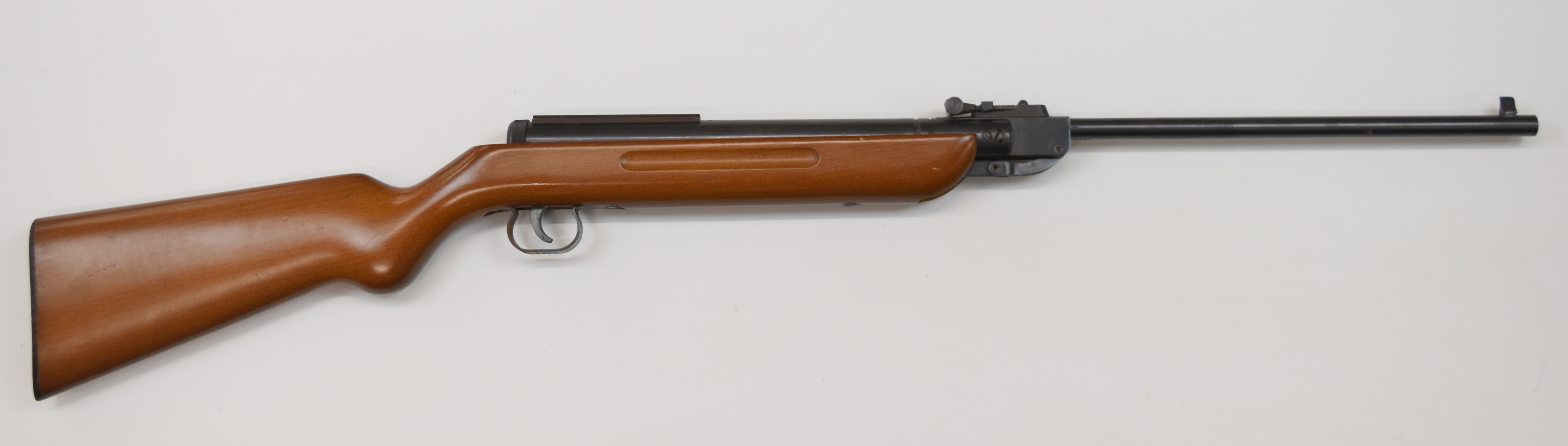 Bayerische Sportwaffenfabrik (BSF) Bavaria 55 .177 air rifle with semi-pistol grip, scope rail and - Image 2 of 9