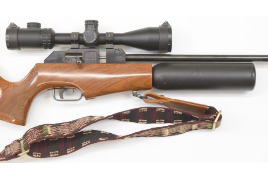 Theoben Rapid 12/200 .20 FAC PCP air rifle with chequered semi-pistol grip, raised cheek piece, - Image 4 of 11