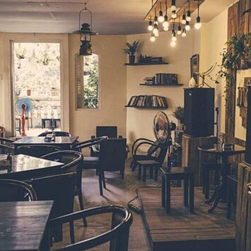 thiết kế quán cafe acoustic đơn giản