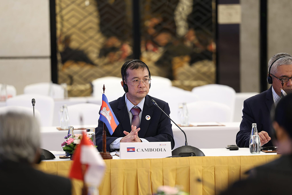 Cambodia urges ASEAN to expand access to vocational training | Phnom ...