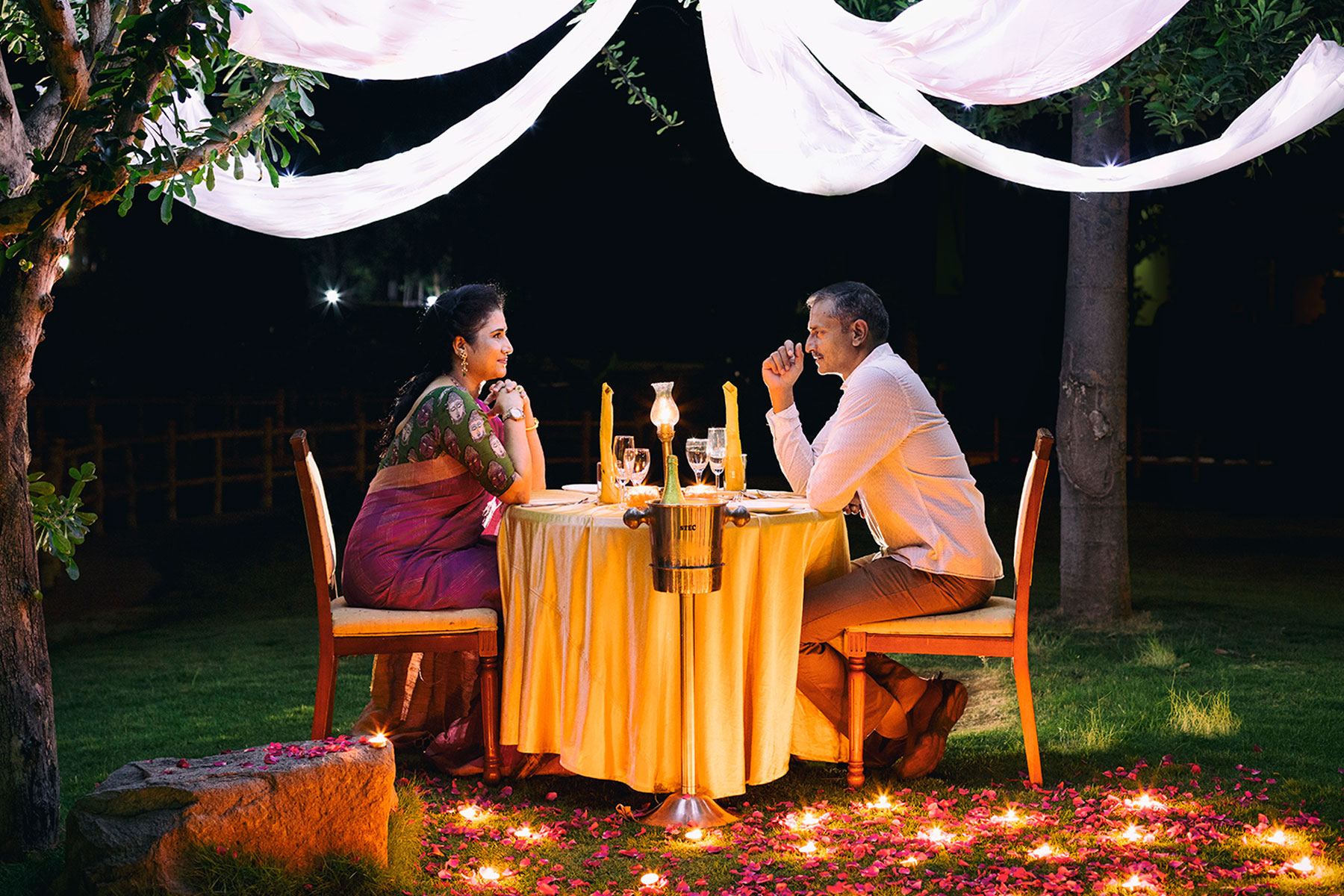 resort with candle light dinner