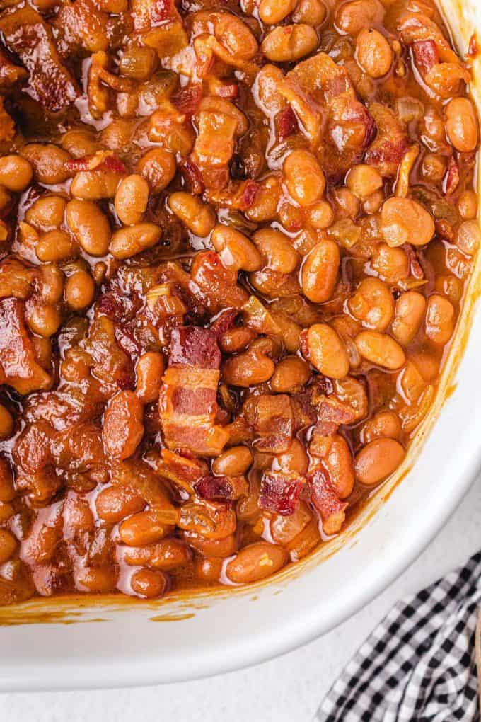 zoomed in baked beans